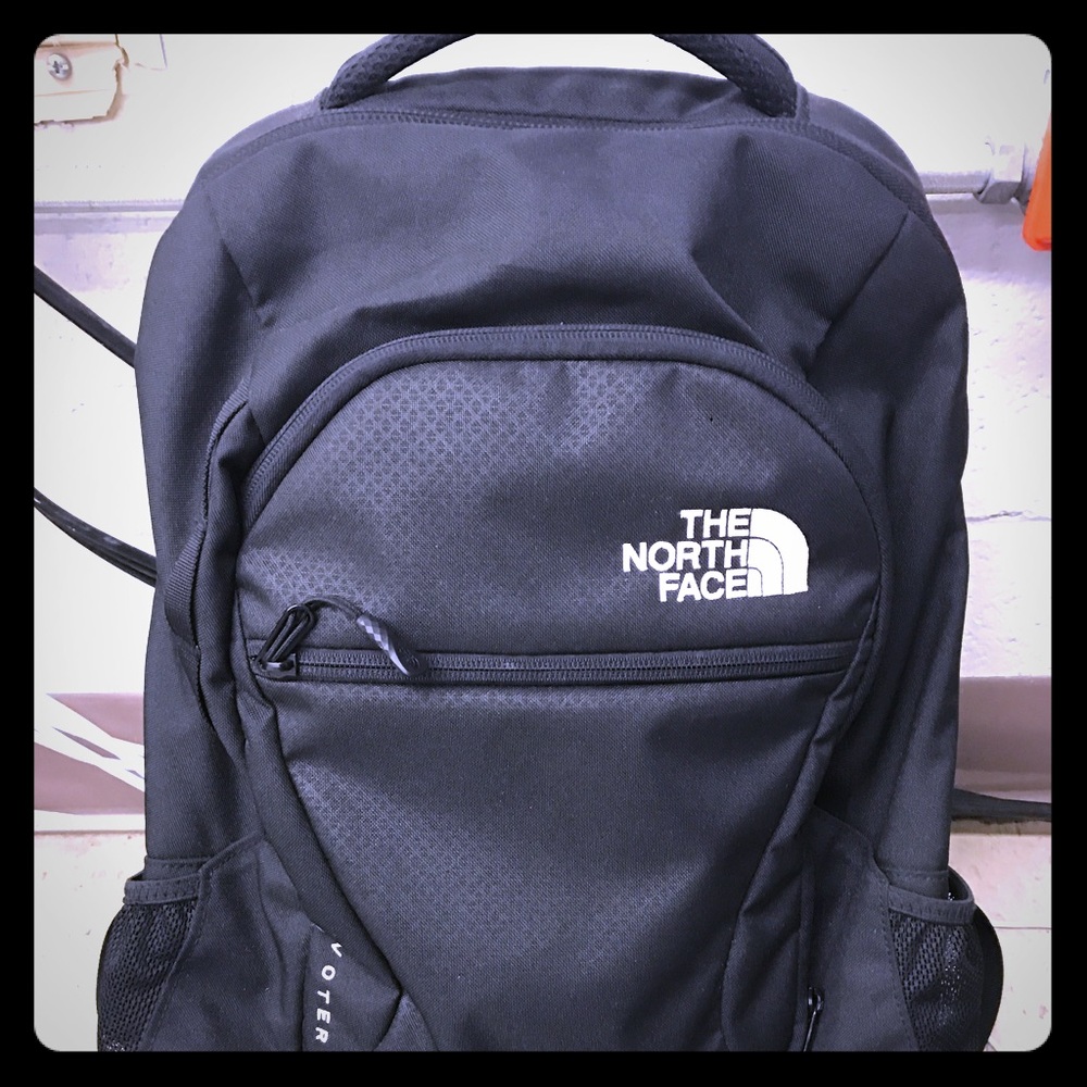 North Face Pivoteer Backpack